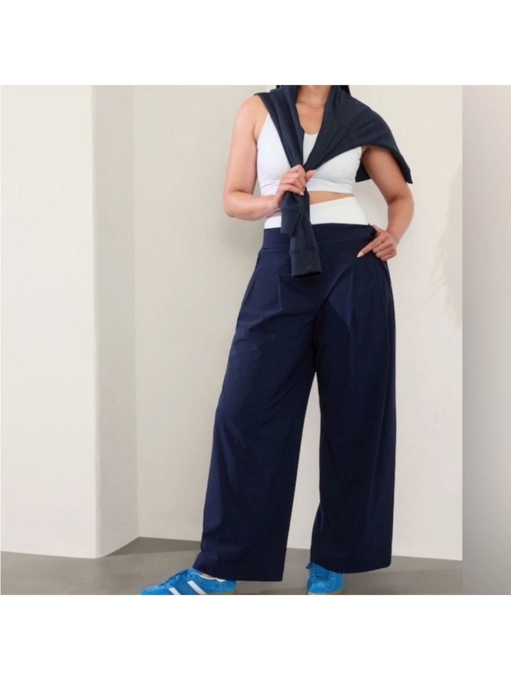 Athleta Brooklyn heights pleated wide leg pant navy nwt